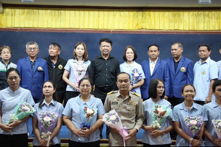 นายกอบจ.ศรีสะเกษ แต่งตั้ง 19 บุคลากร สร้างทีมสุขภาพบริการประชาชน