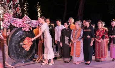 "ซาบีดา ไทยเศรษฐ์"  รมว.วัฒนธรรม เปิดงาน "เทศกาลดอกลำดวนบาน สืบสานประเพณีสี่เผ่าไทศรีสะเกษ"