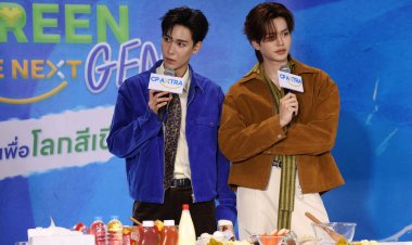 สองหนุ่มสุดฮอต จูเนียร์ ปณชัย และ มาร์ค จิรันธนิน ควงคู่มาสร้างโมเมนต์สุดฟินแบบใกล้ชิดกับแฟน ๆ ในงาน AXTRA GREEN THE NEXT GEN