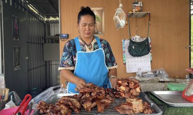น้ำมันแพง ต้นทุนพุ่ง "แม่ค้าหมูย่าง"บุรีรัมย์ กัดฟันตรึงราคา ยอดขายวูบ กำไรหดหาย