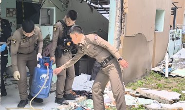 แก๊สหุงต้มระเบิดกลางเมืองปทุมฯบ้านเสียหาย 8 หลังกล้องวงจรปิดจับภาพนาทีเกิดเหตุ