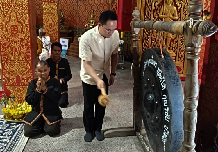 บุญใหญ่!ประเพณี สืบสานเดือนสาม บุญกุ้มข้าวใหญ่ ไหว้พระธาตุหนุนดวงอุทุมพรพิสัย