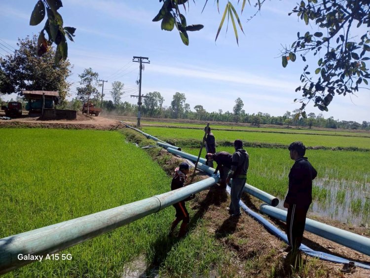 ชลประทานอำนาจเจริญลุยฝ่าวิกฤตแล้งระดมเครื่องสูบน้ำช่วยเหลือเกษตรกรได้อย่างทั่วถึง