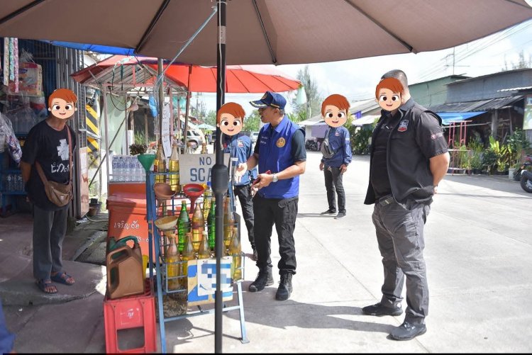 ฝ่ายปกครองสุไหงโก-ลก ลุยจับร้านค้าน้ำมันขายแพงกว่าปกติซ้ำเติมชาวบ้านที่กำลังเดือดร้อน