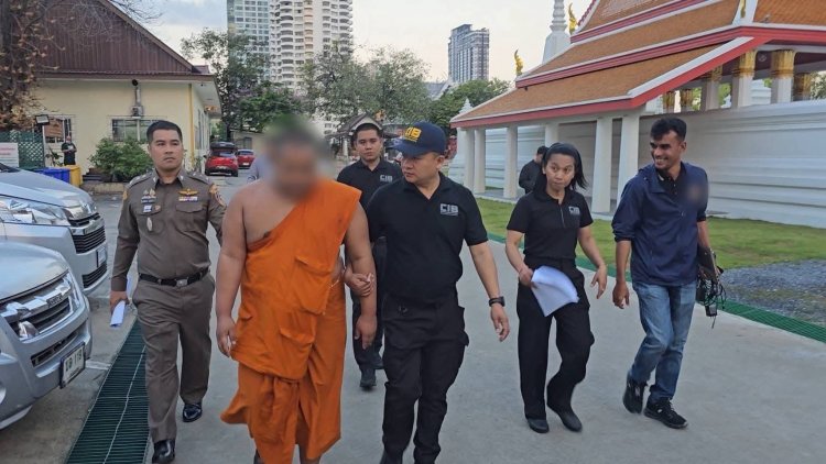 ฉาวโฉ่!จับ 2 พระมหาวัดดังเจริญกรุง!หลอกตุ๋ยสามเณรถ่ายคลิปลับ เหยื่อพุ่งกว่า 30 ราย