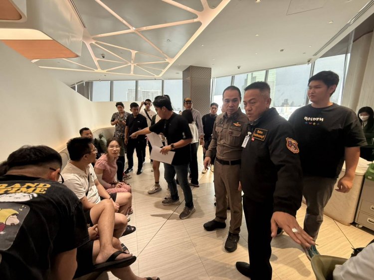 ‘บิ๊กต๋อง’ นำทีมทลายแก๊งคอลเซ็นเตอร์ข้ามชาติ รวบ 6 ผู้ต้องหา พร้อมยึดเงินสดกว่า 10 ล้าน