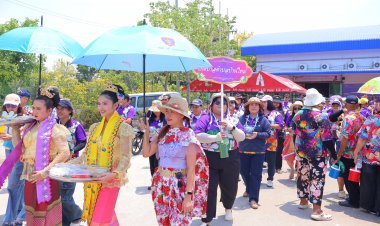 เทศบาลตำบลบ้านใหม่ จัดใหญ่ สงกรานต์เมืองปทุมธานี เชตวันโผ่ร่วมงาน