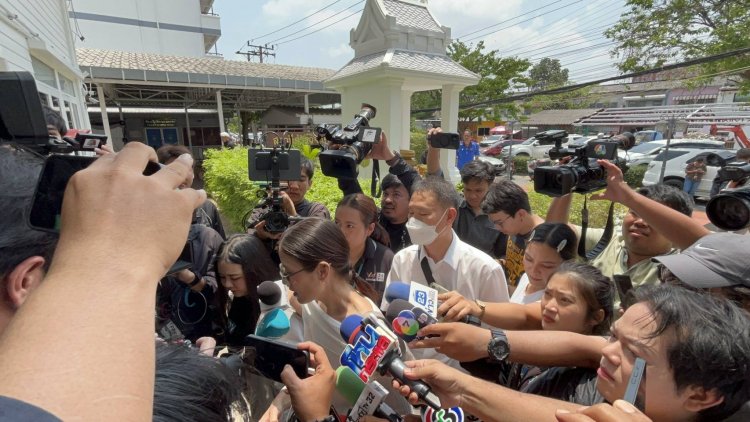 “คริสติน- กุลสตรี” หอบชุดนอนวันเกิดเหตุ ส่งตร.ตรวจสอบยันจำจนท.กู้ภัยอนาจารได้