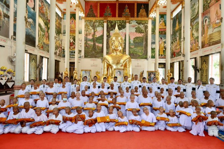 ยุวพุทธศาสนิกชนศรีสะเกษพร้อมใจ บรรพชาสามเณรฤดูร้อน เฉลิมพระเกียรติฯ