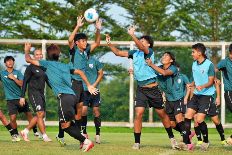 ทีมชาติไทย U16 ซ้อมเข้มก่อนชี้ชะตา สปป.ลาว, ปิยะพัทธ์ เชื่อทีมเข้มแข็งพอที่จะกลับมาได้