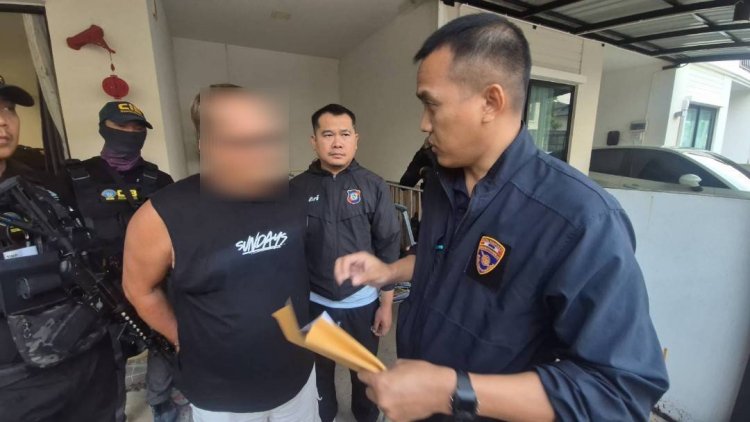 ตม.4 ร่วม กองปราบ บุกรวบ "ริชาร์ด" อาชญากรข้ามชาติออสซี่ หนีกบดานขอนแก่น