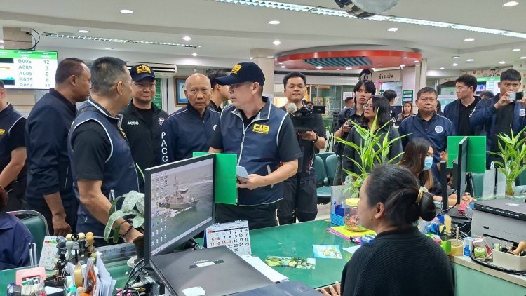 "ย้อนเกล็ดมังกร" บุกจู่โจมเป้าหมาย 4 จุด รวบ 6 ผู้ต้องหาแก๊งปั๊มสูติบัตรเถื่อนสวมสัญชาติ
