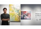 “Stillness in Bloom” ศิลปะที่เปลี่ยนดอกไม้ชั่วครู่ให้กลายเป็นนิรันดร์