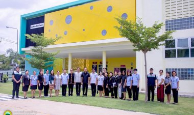 ผู้ว่าฯ ศรีสะเกษ ลุยพื้นที่ดูงานนวัตกรรมการพัฒนาทักษะสมองเพื่อสร้างภูมิคุ้มกันยาเสพติด