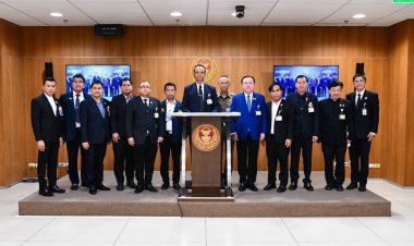 กมธ.กฎหมาย วุฒิสภา แถลงพบขบวนการ “ฟอกคน-ฟอกเงิน” หวั่นลุกลามสู่การกลืนชาติ เร่งรัฐจัดการภัยความมั่นคง