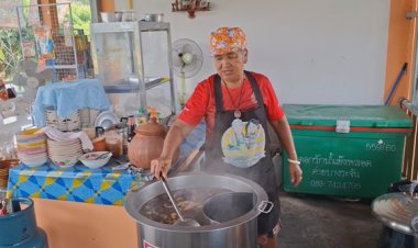 “ก๋วยจั๊บป้าไฉน”สูตรโบราณต้นตำหรับ  อร่อยลับริมคลองสระบุรี ลูกค้าแน่นทุกวัน