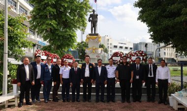 สมาคมนักเรียนเก่าเดินเรือพาณิชย์ จัดพิธี"วันอาภากรรำลึก" ณ องค์พระรูปกรมหลวงชุมพรเขตอุดมศักดิ์ ศูนย์พาณิชย์นาวี จ.สมุทรปราการ
