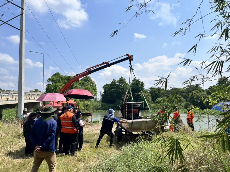 ปราจีนฯ บูรณาการเข้ม! ส่งโดรน-เรือตัดสับ ลุยกำจัดผักตบชวาแม่น้ำปราจีนฯ รับมือวิกฤต ‘ซุปเปอร์เอลนีโญ’
