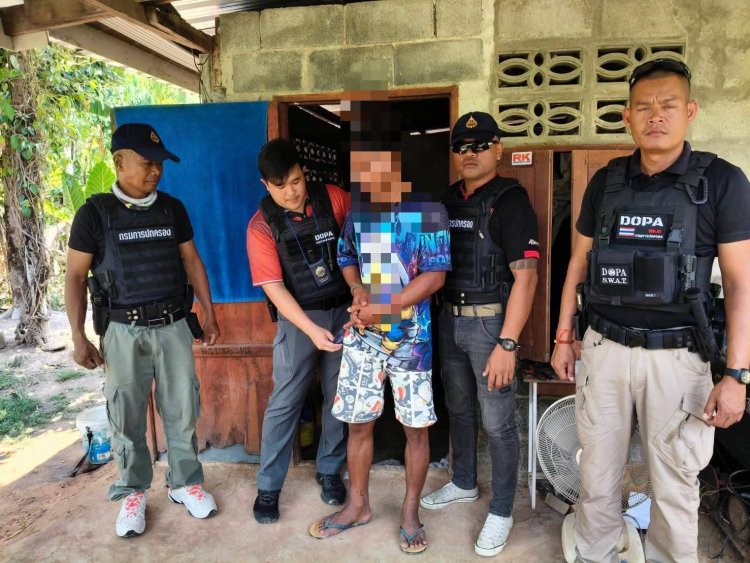 ปราบ"ยามมหาภัย"ไม่หมดไม่มีหดไม่มีหาย!อำเภอขุขันธ์ลุยจับพ่อค้ายา 3 รายยึดของกลางกว่า 200 เม็ด