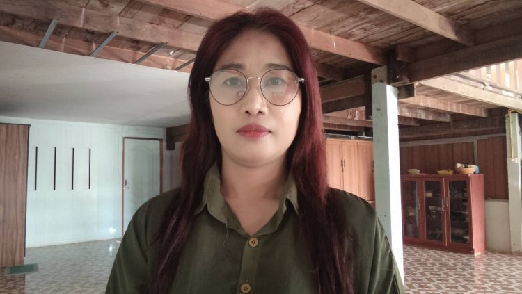 สาวกบินทร์บุรีใจบุญ!ควักเงินอชุด นร.ใหม่ให้ “น้องนัท”เด็กกำพร้ายากจนใส่ขึ้น ม.1