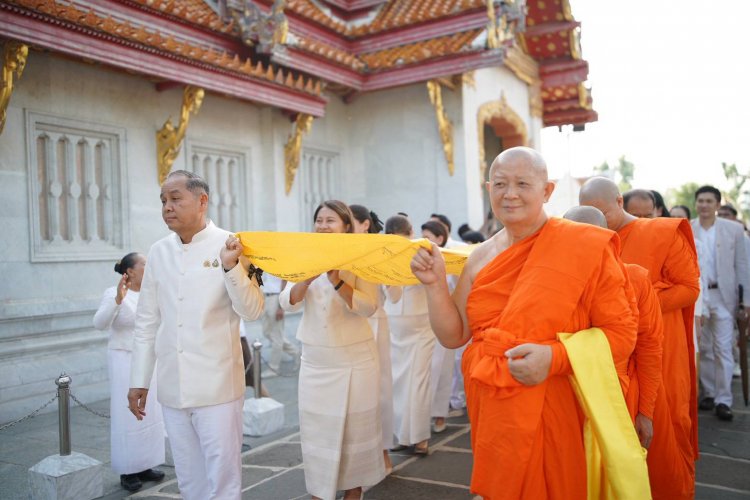 วันวิสาขบูชาโลก “จุดประทีป 1 ล้านดวง สวดมนต์ 1 ล้านจบ ถวายพุทธบูชา” พร้อมกันทั่วประเทศ