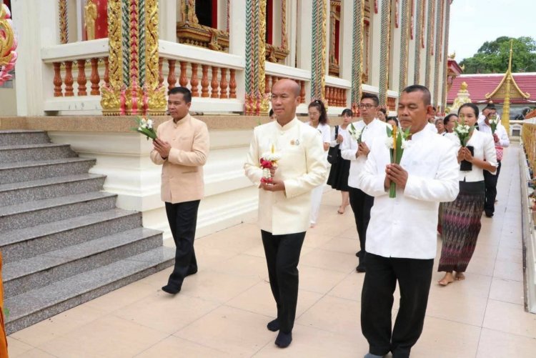 ศรีสะเกษรวมพลังศรัทธาพุทธศาสนิกชน "น้อมรำลึกพระพุทธคุณ เนื่องในวันวิสาขบูชา"