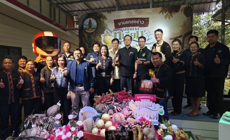 “ทุเรียนภูเขาไฟศรีสะเกษ” ระเบิดความฟินกลางเมือง! เปิดบุฟเฟต์ไม่อั้น ชิงแชมป์ราชาทุเรียน ดันรายได้ทะลุ 3.4 พันล้านบาท