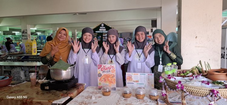 "อัตตัรกียะห์-นราธิวาส" ร่วมเปิดโลกวิชาการ วิชาชีพและภูมิปัญญาท้องถิ่น สู่การเรียนรู้ตลอดชีวิต