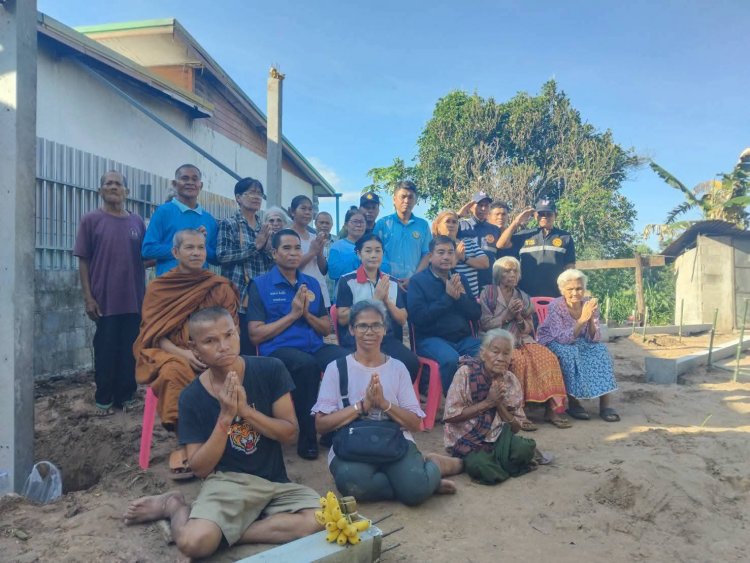 เมตตาข้ามทวีป ! พระภิกษุไทยในสหรัฐฯมอบ 1 แสนบาท สร้างบ้านใหม่ให้ครอบครัวผู้ประสบอัคคีภัยที่กันทรลักษ์
