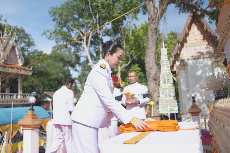 "สุขสมรวย" รมต.สำนักนายกฯประธานพิธีพระราชทานเพลิงศพ พระครูประโชติจันทคุณ