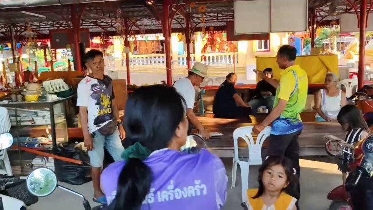 ไวยาวัจกร ปะทะเดือดกรรมการ วัดหนองกระดี่นอก (หลวงพ่อเคลือบ) โต้เถียงเรื่องเงินวัด เกือบวางมวยต่อหน้าชาวบ้าน กว่า 30 คน