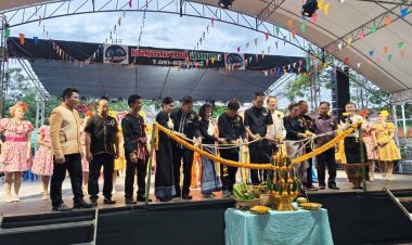 ผู้ว่าฯศรีสะเกษเปิดงานเทศกาลผลไม้และของดีศรีขุนหาญ ประจำปี 2569 ครั้งที่ 24