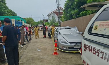 ช็อก!พบศพชาย-หญิงเสียชีวิตปริศนาในรถเก๋ง ย่านซอยบางแวก กรุงเทพฯ