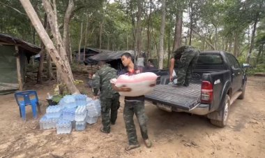 ชาวบ้านศรีสะเกษระดมเสบียงหนุนทหารไทยรักษาอธิปไตยเต็มที่-พร้อมอพยพหากเกิดเหตุรุนแรง
