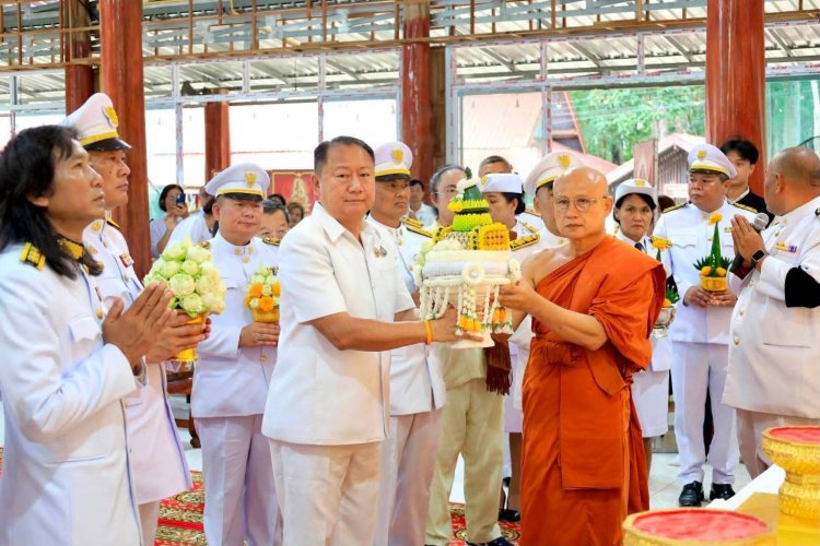 ศรีสะเกษอัญเชิญพระบรมสารีริกธาตุจากพุทธคยา ประดิษฐานชั่วคราว ณ วัดพานทา เปิดโอกาสพุทธศาสนิกชนสักการะ 12 วัน