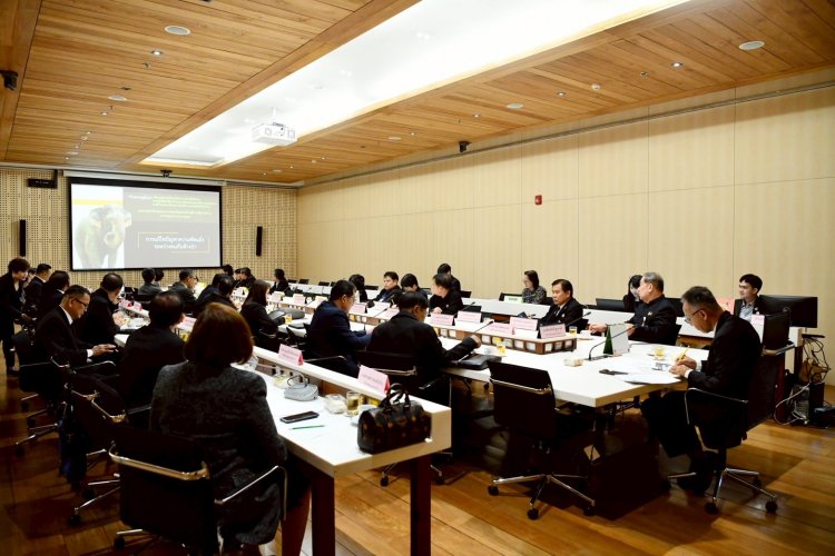 คณะอนุกรรมาธิการด้านทรัพยากรทางบกประชุมรับมือวิกฤติปัญหาช้างป่าและชุมชน