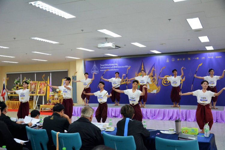 ปรากฎการณ์เยาวชนไทย !!! ร่วมคัดเลือกโขนร่วมพัน หวังติด 1ในการแสดงตอนสีดา