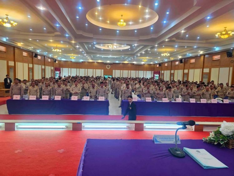 อำเภอเมืองศรีสะเกษประชุมผู้นำท้องถิ่น-ขรก.เดินหน้าขับเคลื่อนภารกิจสำคัญของภาครัฐ