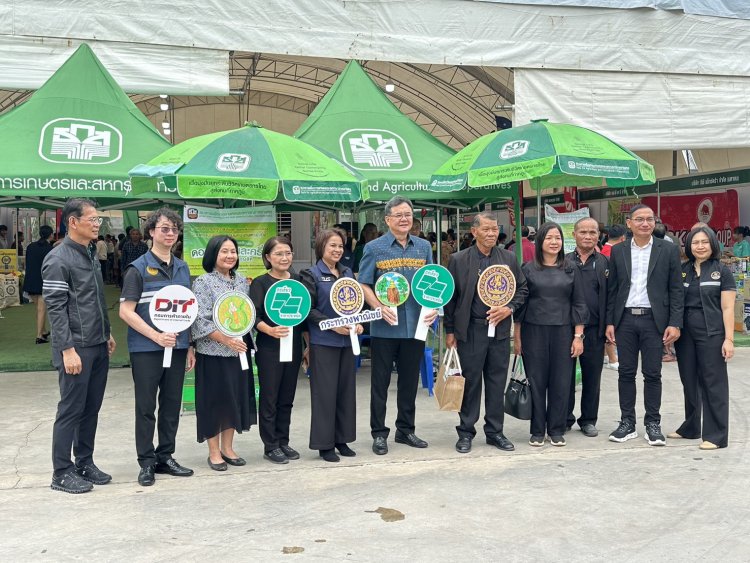 พาณิชย์เดินหน้าจัด “ธงเขียวราคาประหยัดพลัส”ช่วยเกษตรกร ลดค่าครองชีพชาวจังหวัดขอนแก่น