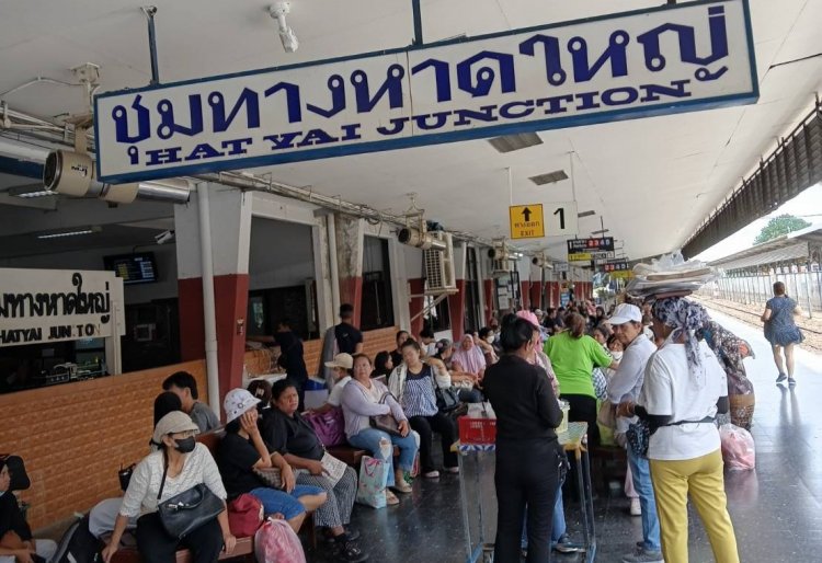 ธุรกิจท่องเที่ยวใต้เปลี่ยนทิศ!จากมากรุ๊ปทัวร์หันมาเที่ยวเองแบบครอบครัว-ขับรถมาเป็นคณะฉุด “ไกด์” ตกงานแตะ 100 %