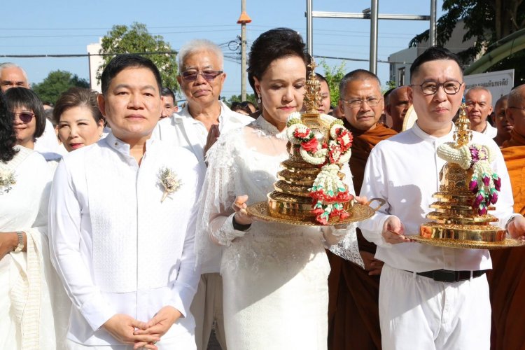 "ศุภจี" ประธานพิธีมหามงคล อัญเชิญพระบรมสารีริกธาตุประดิษฐานบนบุษบก “หนึ่งเดียวในโลก” เชื่อมศรัทธาไทย–ศรีลังกา